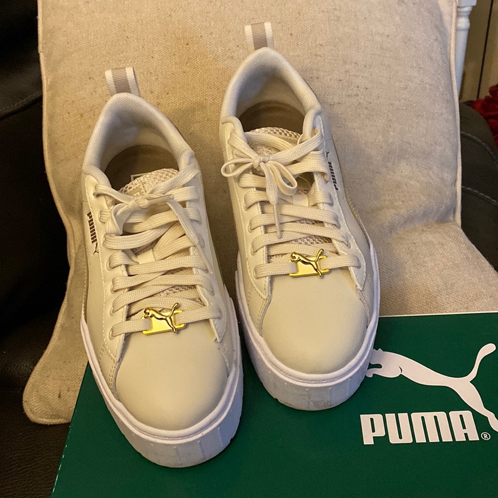 Puma women sneakers